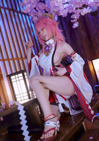 angelina全集观看免费_720神马在线观看