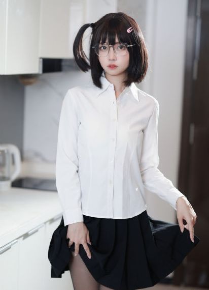 日本成年人免费看的惊悚片_720在线播放观看