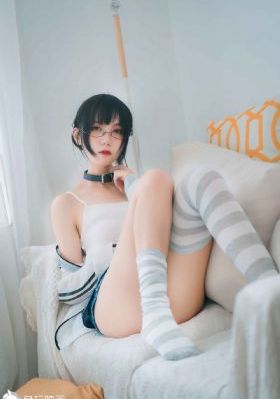 中文字幕妈妈的朋友_1080P免费在线观看