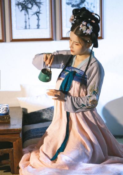 柳岩大尺度无删减床戏片段_BD免费播放