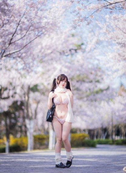 妻子的漂亮女儿_蓝光在线观看电视