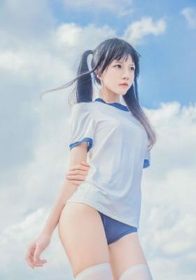playboy完整版在线观看_十万网红美女美酱