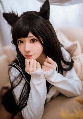 黄色小说男男_十万网红美女美酱